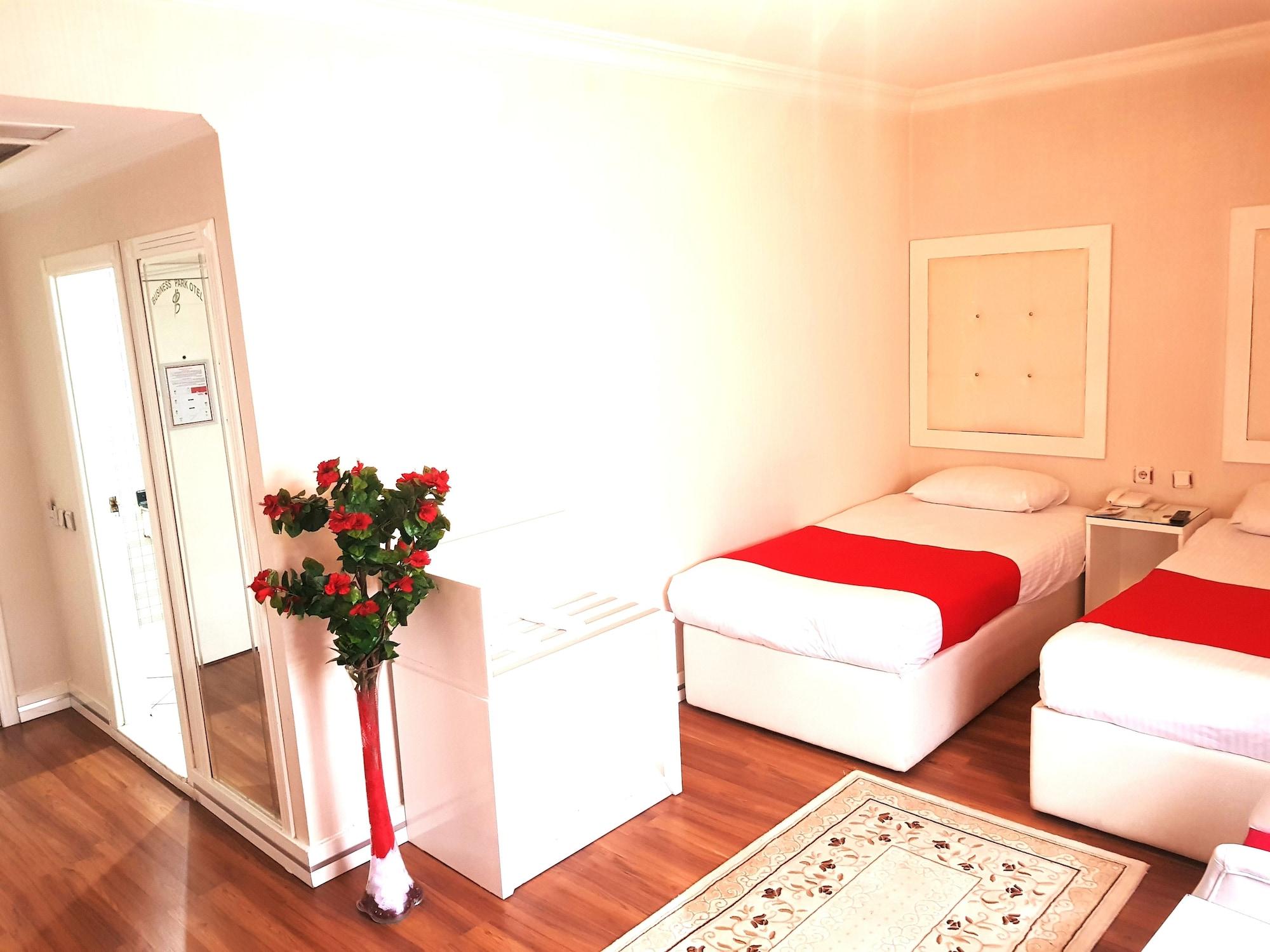 Business Park Hotel Анкара Екстериор снимка