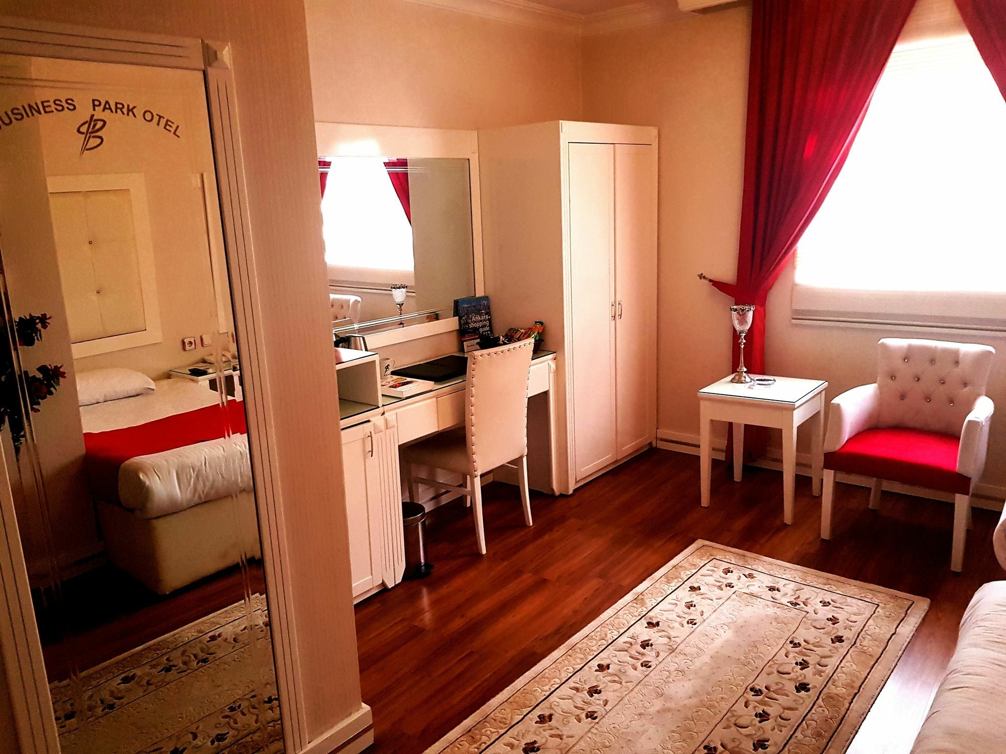 Business Park Hotel Анкара Екстериор снимка